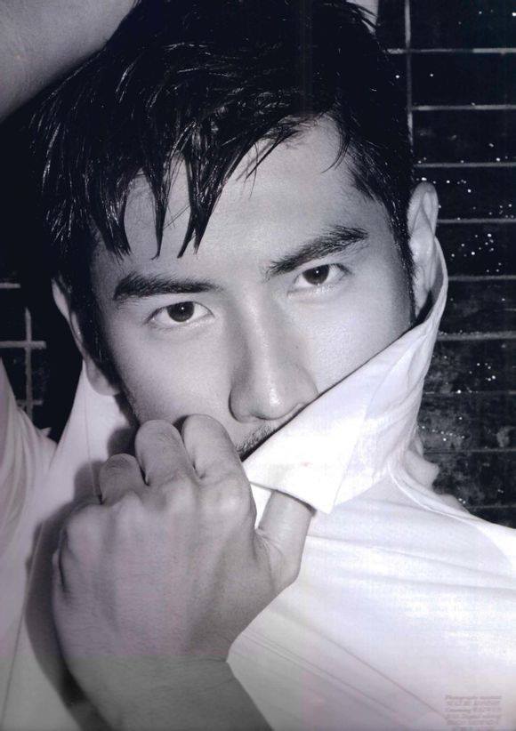 godfrey-gao-by-leslie-kee-at-folio-04.jpg