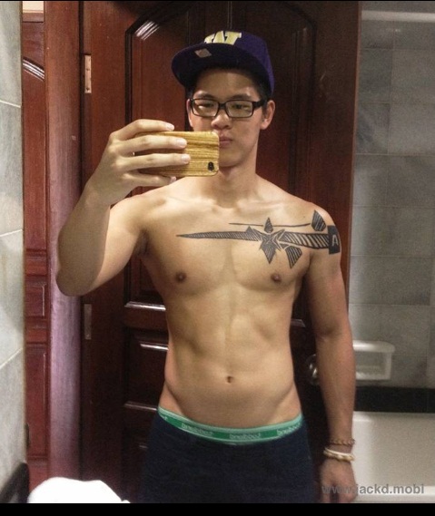 Indonesian Chinese Hunk